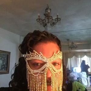 Meet your Posher, Angie